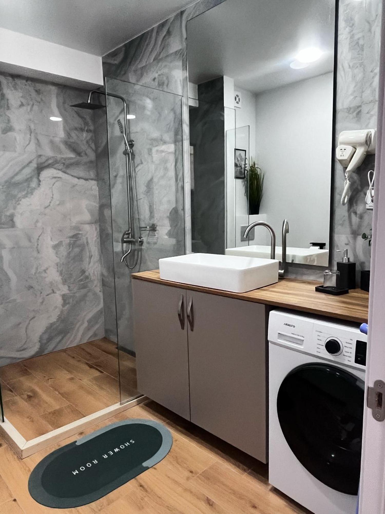 Delux Apartment For 6 Guest, New Gudauri Luaran gambar